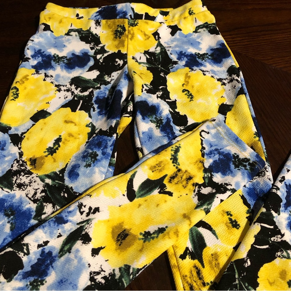 K TOO - 2 Piece Set - Picture 3 of 10
